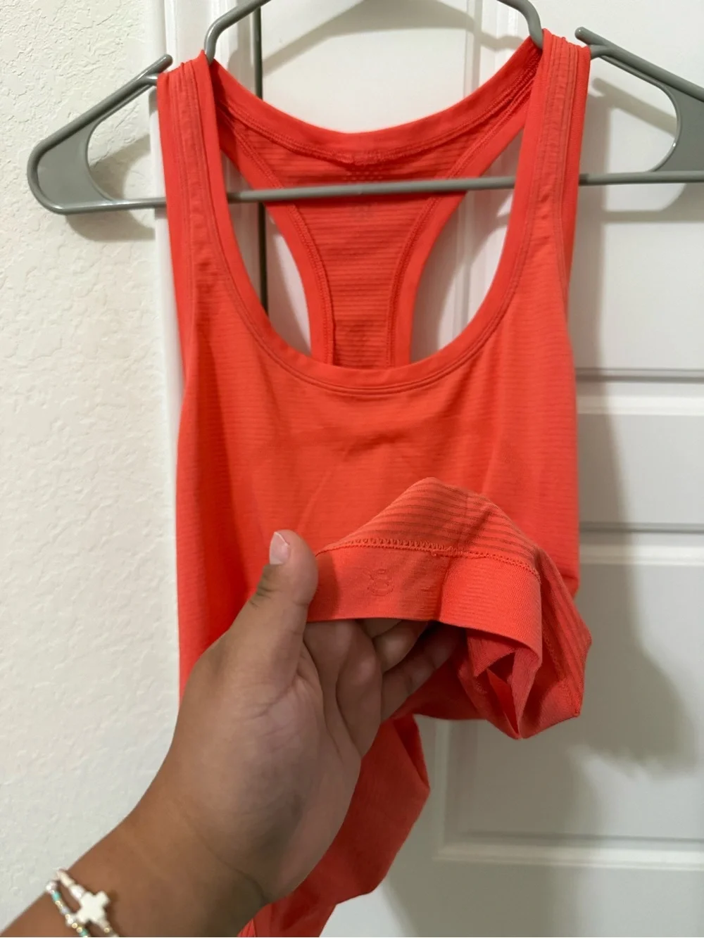 lululemon Swiftly Tech Racerback Tank Top 2.0 waist